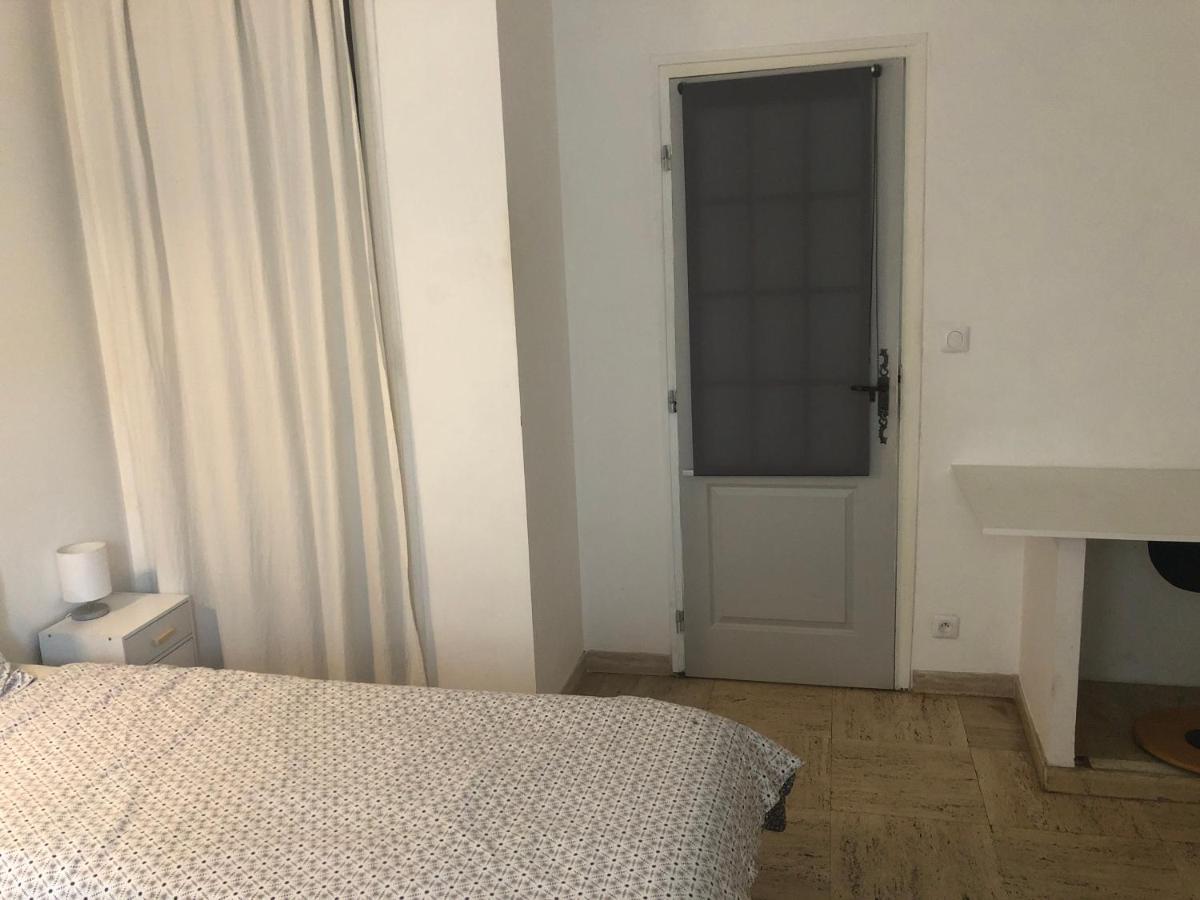 Chambre Pratique Avec Wc Et Vasque Attenant Du Rucher Naturaile Montagnac  Esterno foto
